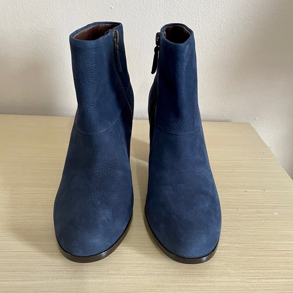 Cole Haan Cassidy Blazer Blue Nubuck Ankle Booties - Picture 3 of 6